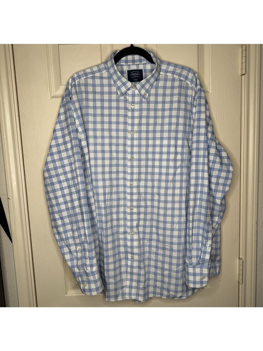 Charles Tyrwhitt Shirt Mens XL Blue White Plaid Classic Fit Button Down Non Iron